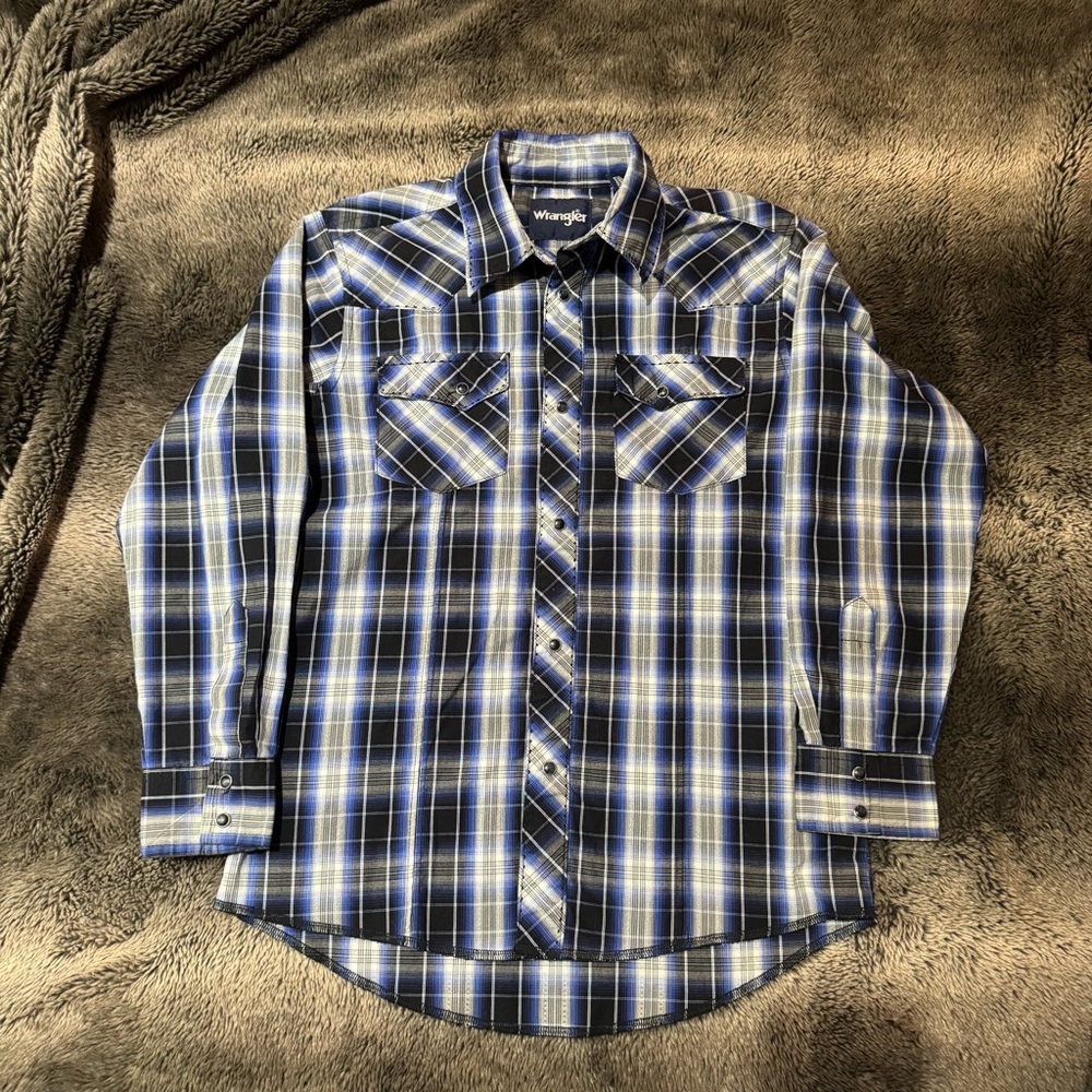 Wrangler Boys Blue and White Plaid Pearl Snap Shirt